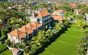 Kiskenda Cottages & Restaurant